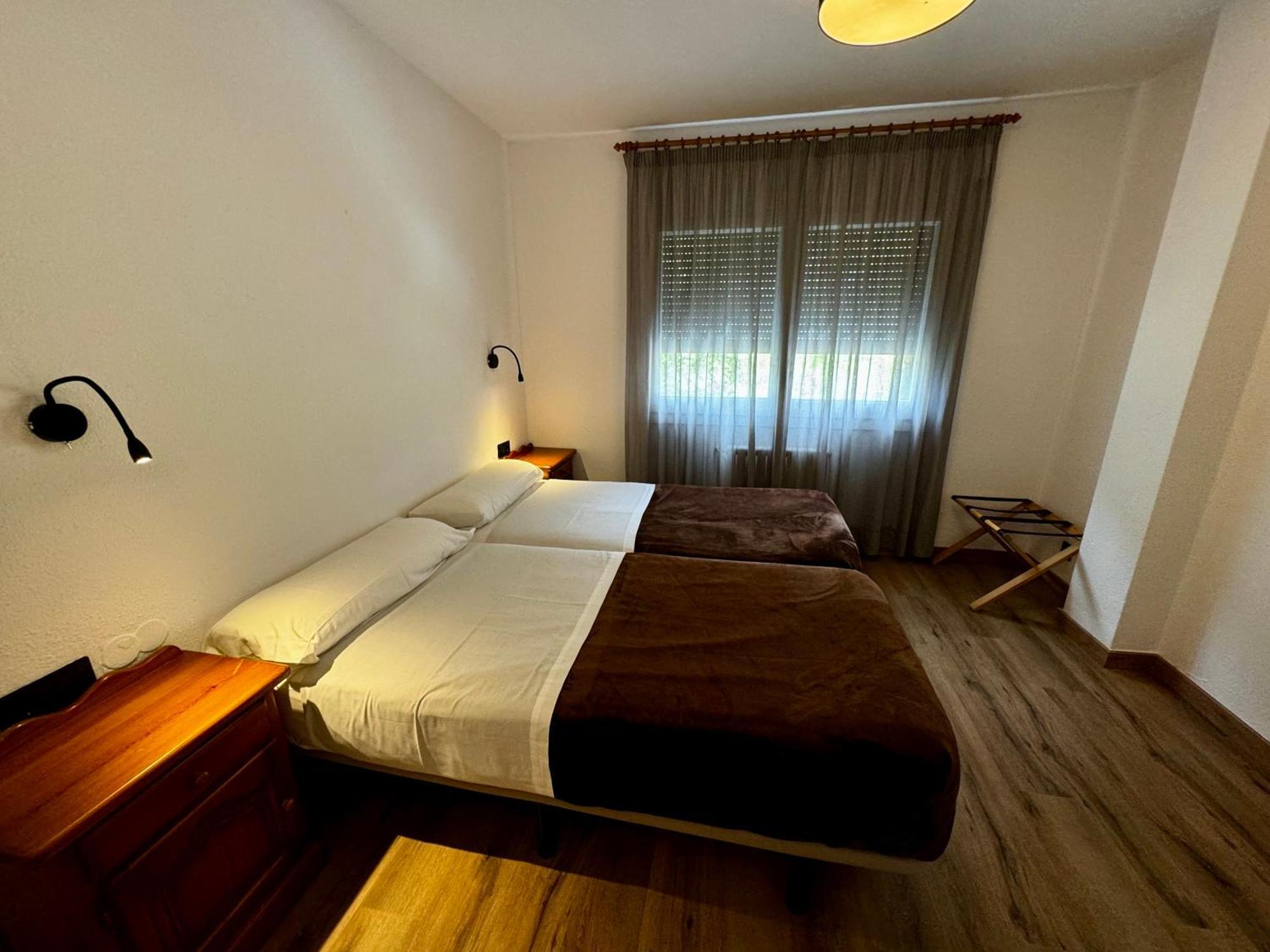 Apartamentos Turisticos Poblado Arinsal Dış mekan fotoğraf