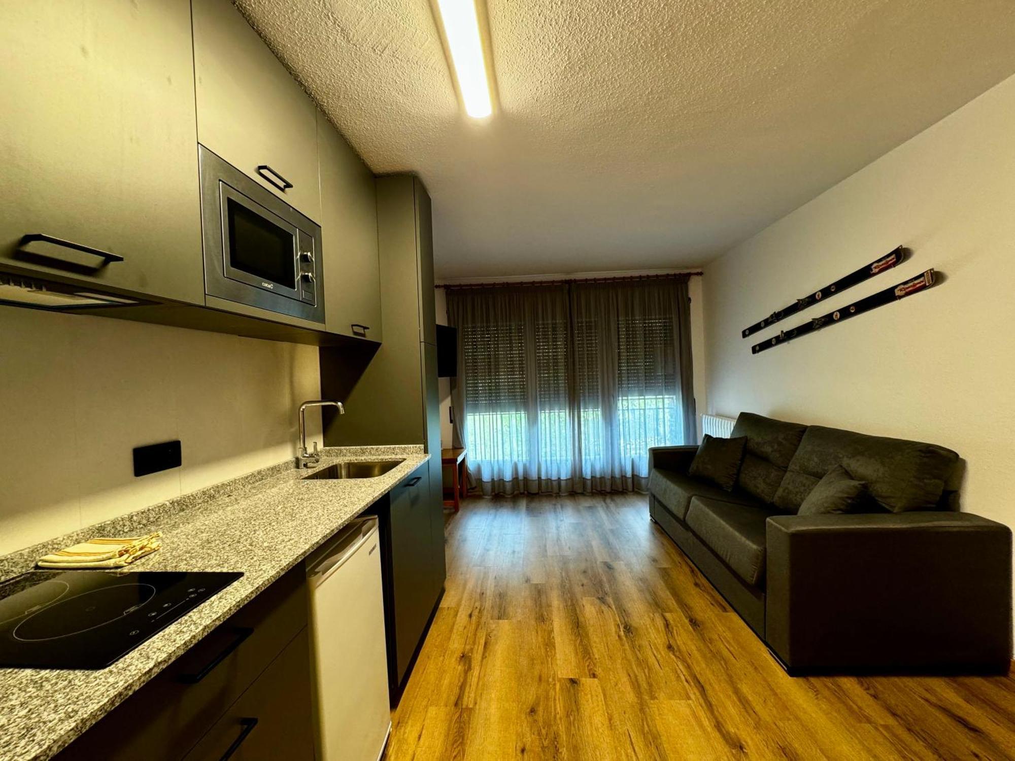 Apartamentos Turisticos Poblado Arinsal Dış mekan fotoğraf