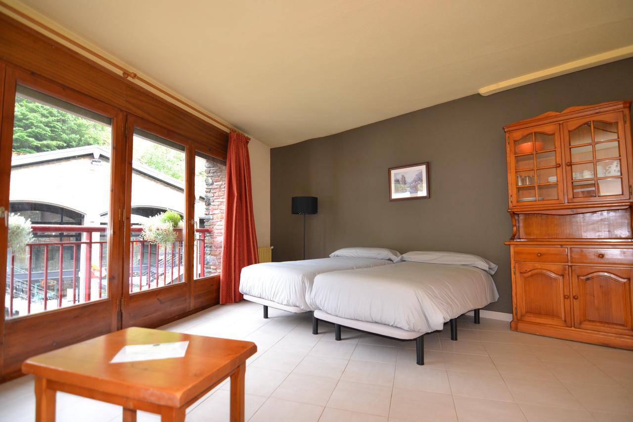 Apartamentos Turisticos Poblado Arinsal Dış mekan fotoğraf