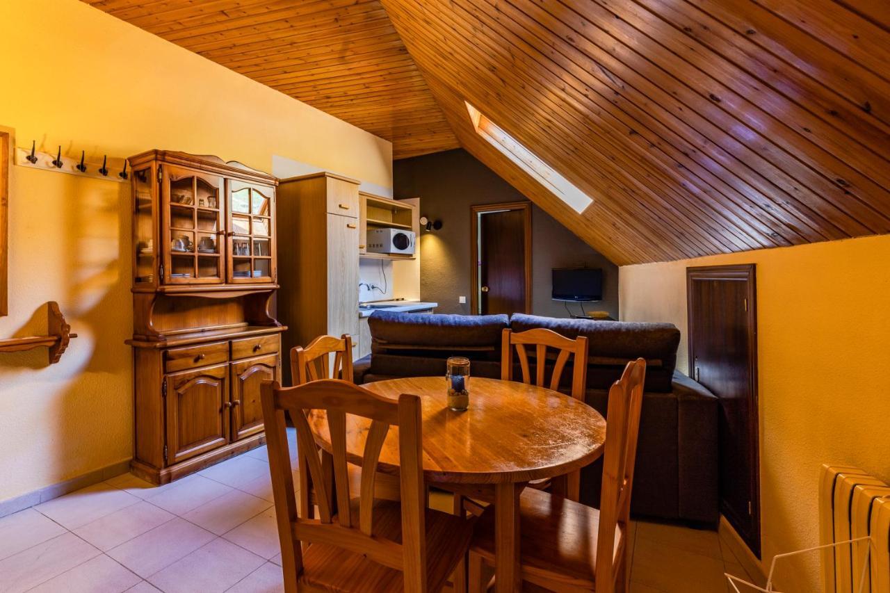 Apartamentos Turisticos Poblado Arinsal Dış mekan fotoğraf