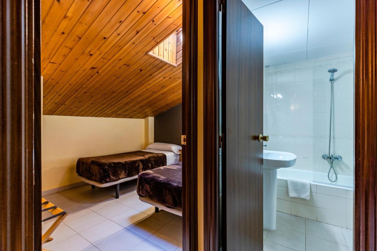 Apartamentos Turisticos Poblado Arinsal Dış mekan fotoğraf